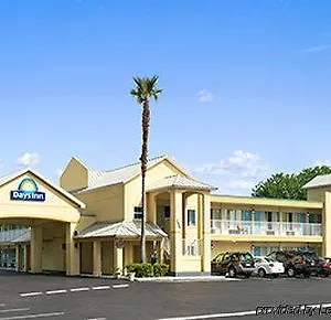 Hotel Days By Wyndham Daytona Speedway